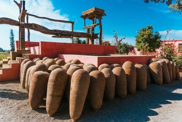 botijas de vino don eduardo